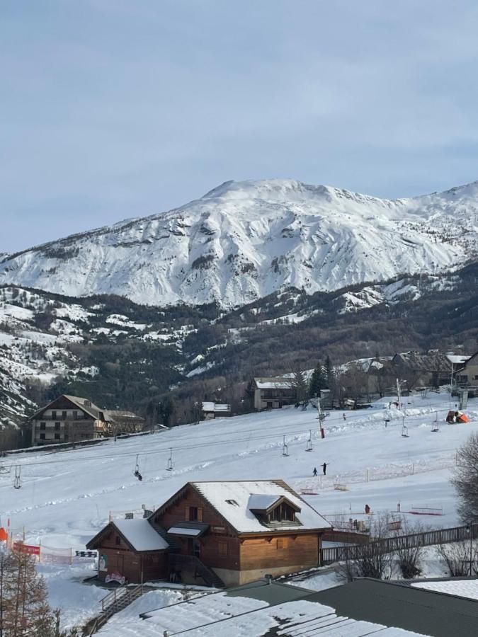 Enchastrayes Appartement 2 Ch 40 M2 Au Pied Des Pistes De Ski מראה חיצוני תמונה